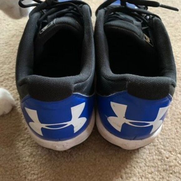 Under Armour Size 10 Baseball Cleats Spikes - Picture 4 of 11